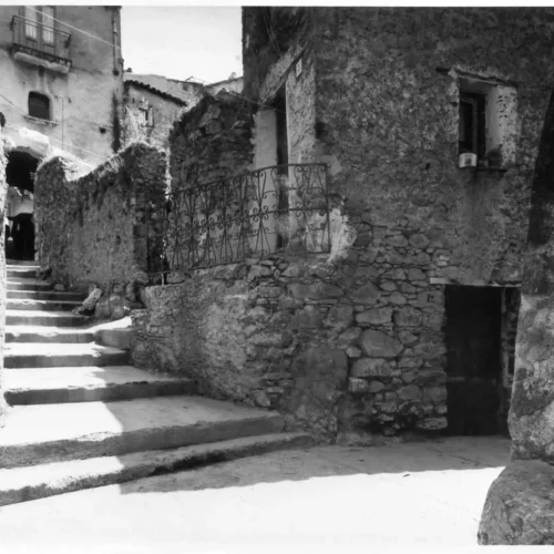 VieÔÇìtri di Pz Ex Orat.S.Giov. E 1039 maggio '72